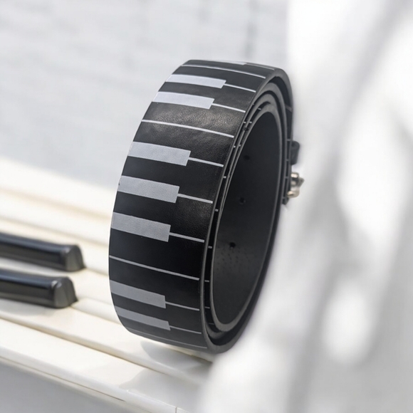 Genuine Leather belt with Piano Keys - Picture 2 of 4